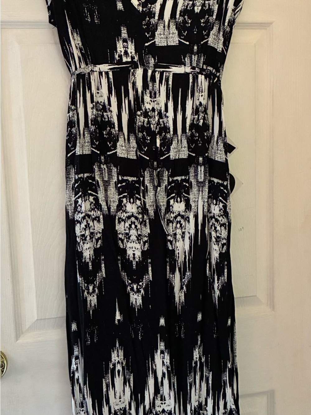 H&M Black and White Printed Maxi Dress
